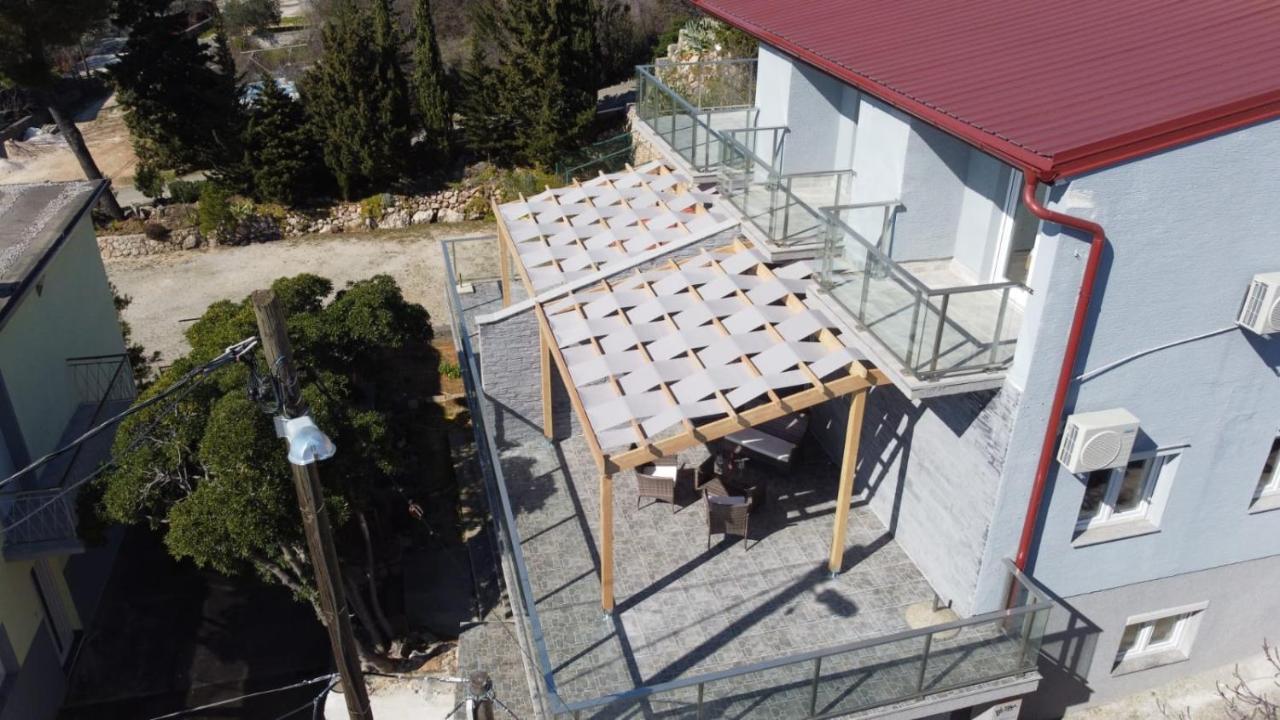 Vila Velvet Hotel Starigrad Paklenica Buitenkant foto