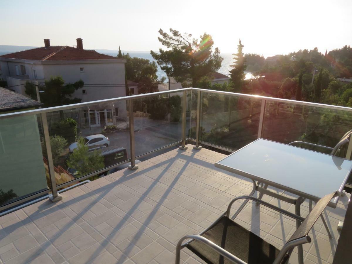 Vila Velvet Hotel Starigrad Paklenica Buitenkant foto