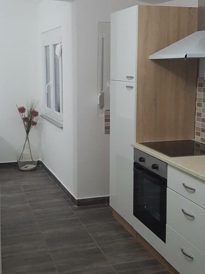 Vila Velvet Hotel Starigrad Paklenica Buitenkant foto
