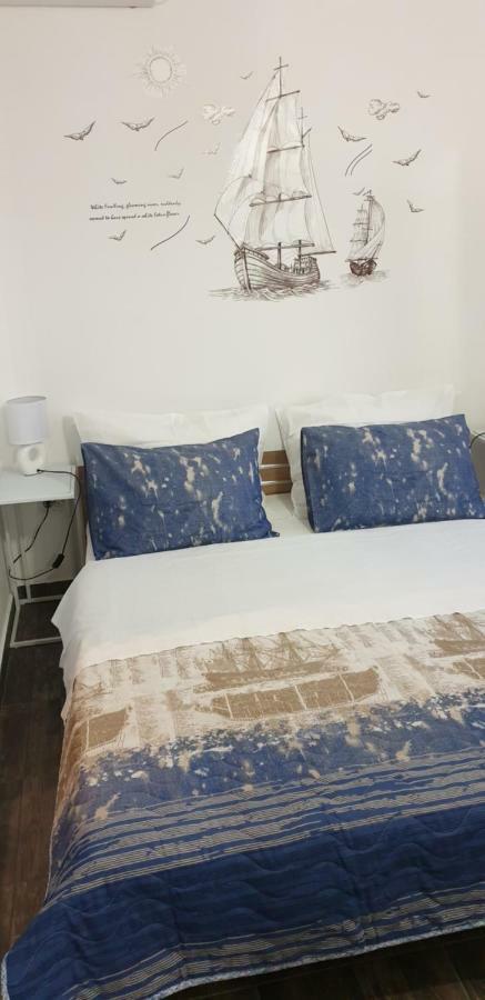 Vila Velvet Hotel Starigrad Paklenica Buitenkant foto