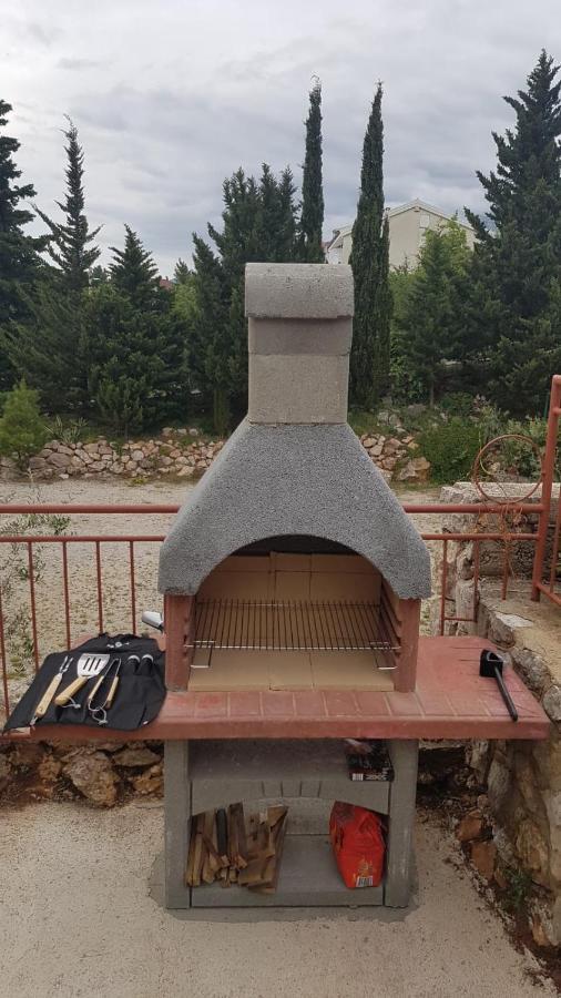 Vila Velvet Hotel Starigrad Paklenica Buitenkant foto